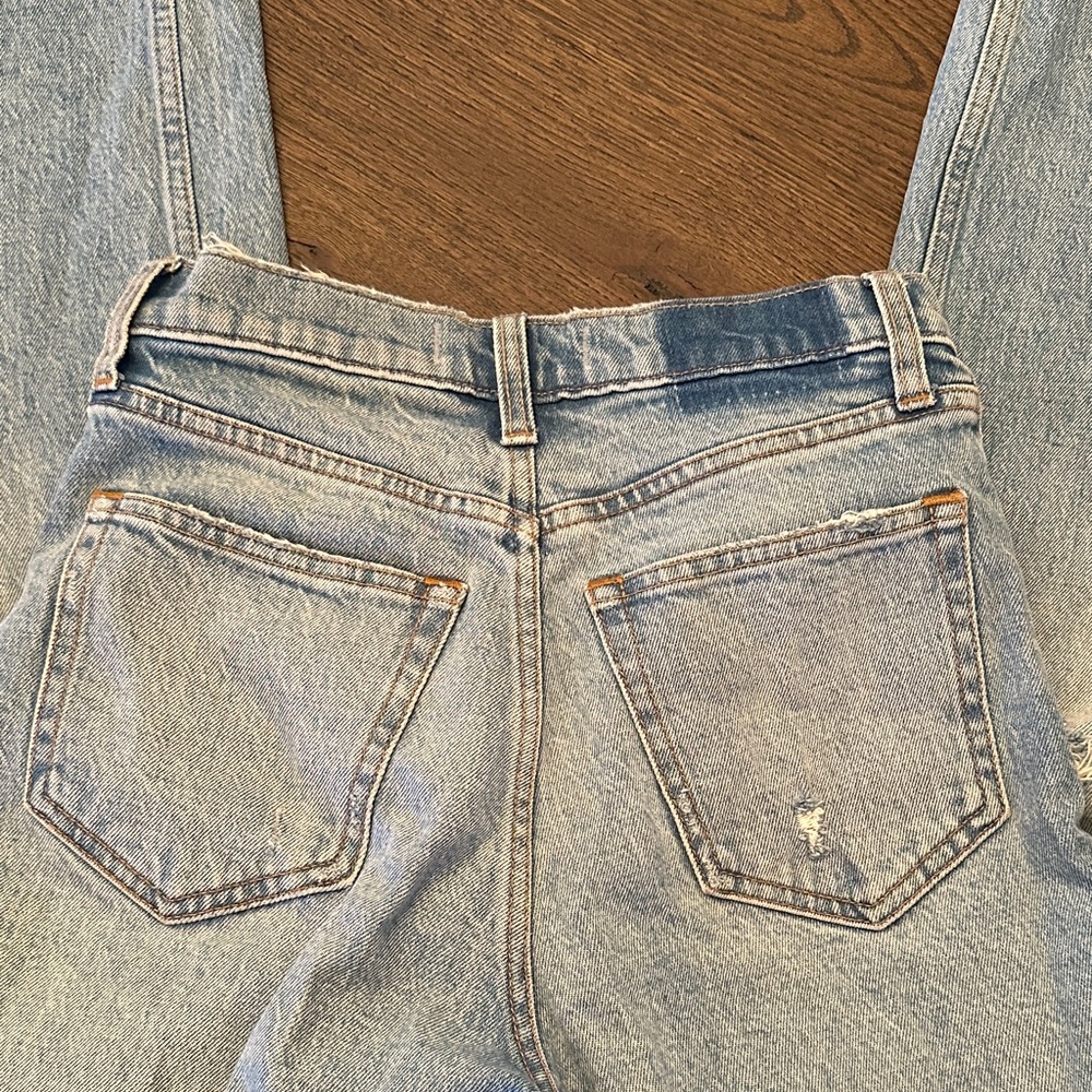 Abercrombie & Fitch Women’s Denim Jeans in Light Blue - Picture 3 of 5